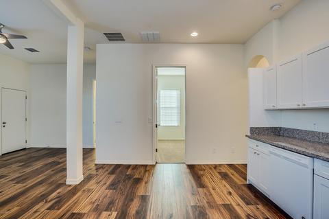 2913 E Harwell Rd, Phoenix, AZ 85042 photo 12