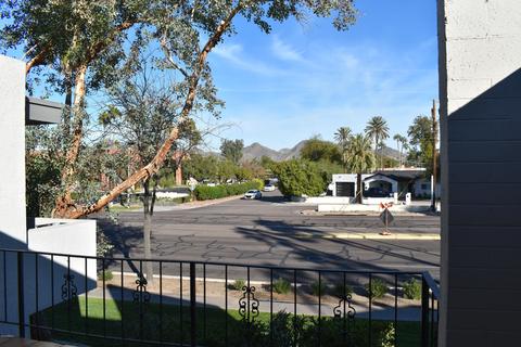 4041 E Camelback Rd #11, Phoenix, AZ 85018 photo 10