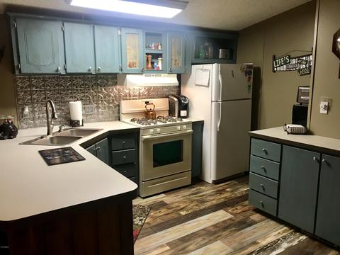 2864 Lazy Bear Trl, Overgaard, AZ 85933 photo 8