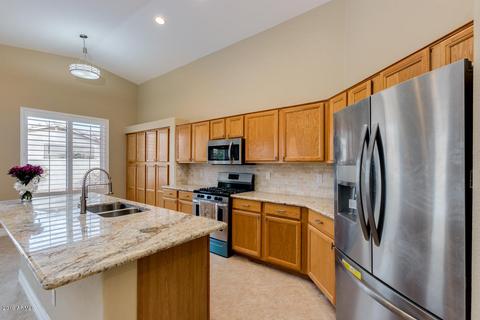 4312 E Walnut Rd, Gilbert, AZ 85298 photo 1