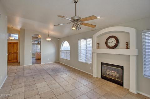 12827 S 45th St, Phoenix, AZ 85044 photo 4