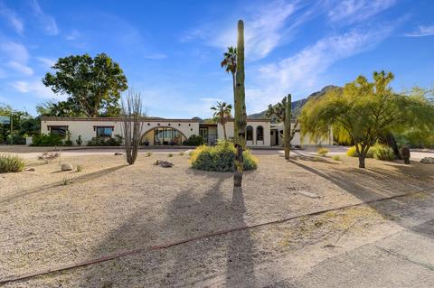 4605 E Shadow Rock Rd, Phoenix, AZ 85028 photo 3