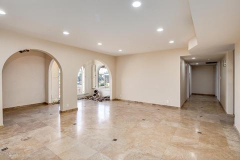 2762 E Gelding Dr, Phoenix, AZ 85032 photo 11