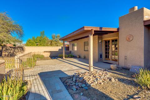 2762 E Gelding Dr, Phoenix, AZ 85032 photo 42