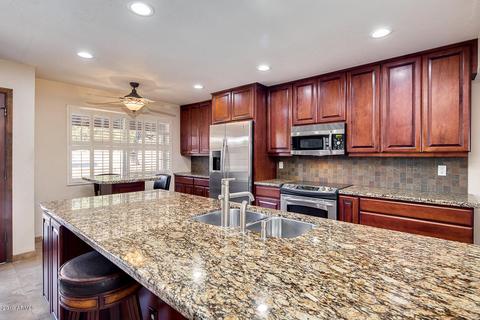 2762 E Gelding Dr, Phoenix, AZ 85032 photo 19