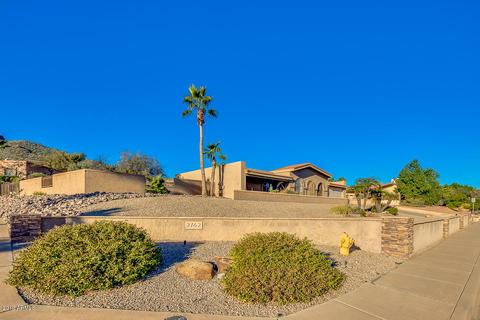 2762 E Gelding Dr, Phoenix, AZ 85032 photo 4