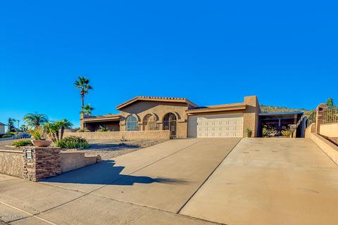 2762 E Gelding Dr, Phoenix, AZ 85032 photo 2