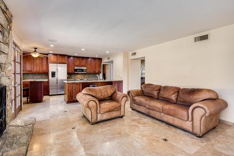 2762 E Gelding Dr, Phoenix, AZ 85032 photo 17