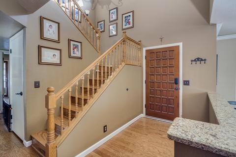3502 E Morrow Dr, Phoenix, AZ 85050 photo 2