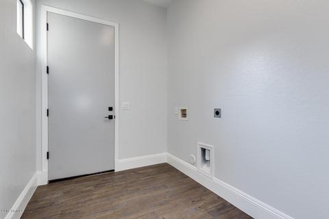 3208 E Branham Ln, Phoenix, AZ 85042 photo 29