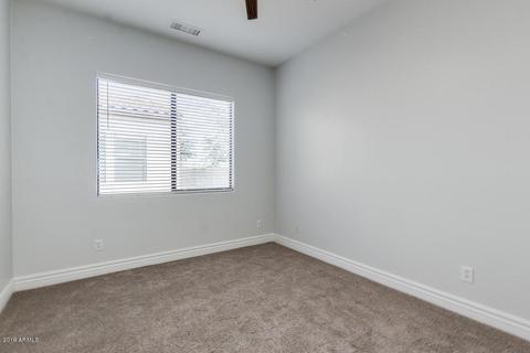 3208 E Branham Ln, Phoenix, AZ 85042 photo 26