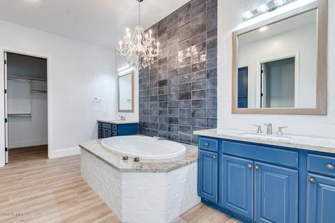 3208 E Branham Ln, Phoenix, AZ 85042 photo 21