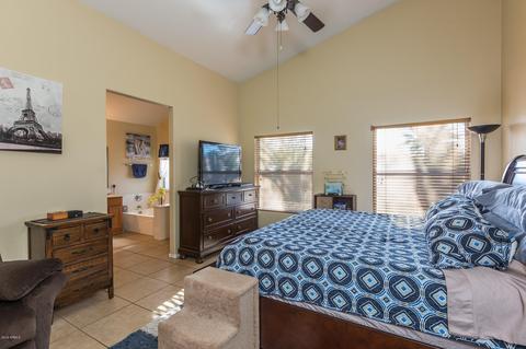 713 E Windsor Dr, Gilbert, AZ 85296 photo 12