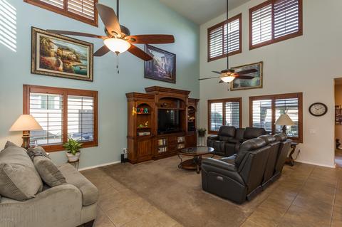 3032 E Santa Fe Ln, Gilbert, AZ 85297 photo 7