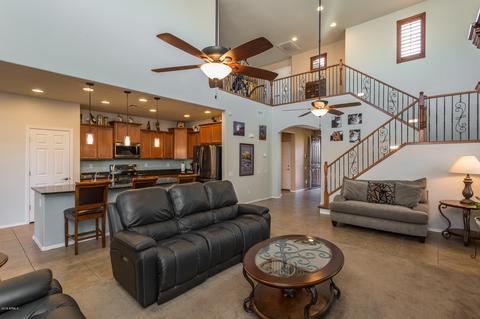 3032 E Santa Fe Ln, Gilbert, AZ 85297 photo 5