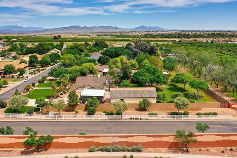 2023 E Quince St, Mesa, AZ 85213 photo 7