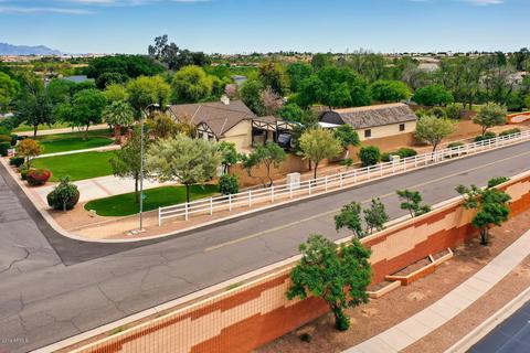 2023 E Quince St, Mesa, AZ 85213 photo 5