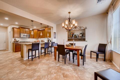 3920 E Melinda Dr, Phoenix, AZ 85050 photo 5