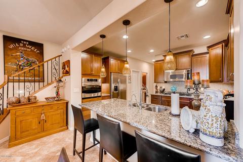 3920 E Melinda Dr, Phoenix, AZ 85050 photo 8