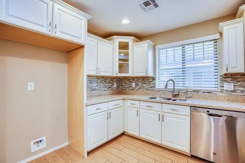 2570 E Boston St, Gilbert, AZ 85295 photo 8