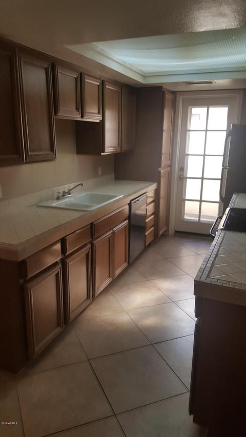 825 E Lola Dr, Phoenix, AZ 85022 photo 9