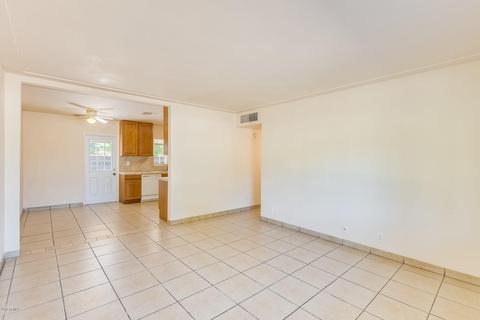 2825 E Pierce St, Phoenix, AZ 85008 photo 4