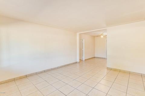 2825 E Pierce St, Phoenix, AZ 85008 photo 3