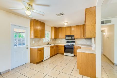 2825 E Pierce St, Phoenix, AZ 85008 photo 6