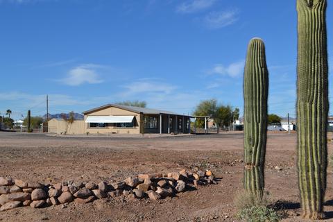 2082 E 12th Ave, Apache Junction, AZ 85119 photo 2