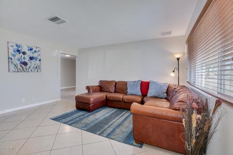 1030 E 7th Dr, Mesa, AZ 85204 photo 2