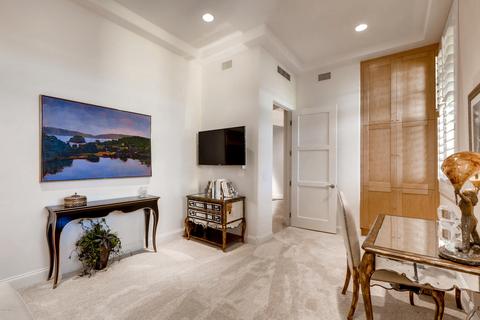 2 Biltmore Est #312, Phoenix, AZ 85016 photo 15