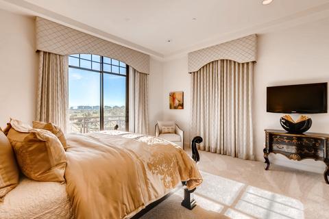 2 Biltmore Est #312, Phoenix, AZ 85016 photo 13