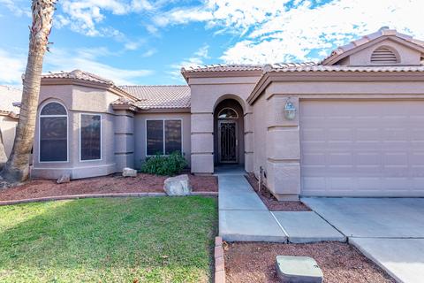 1415 S Dodge St, Gilbert, AZ 85233 photo 2