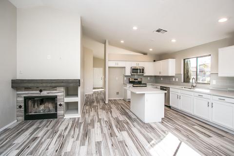 802 E Potter Dr, Phoenix, AZ 85024 photo 6
