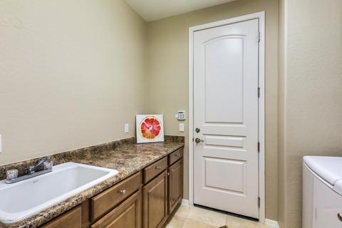 3979 E Scout Pass, Phoenix, AZ 85050 photo 27