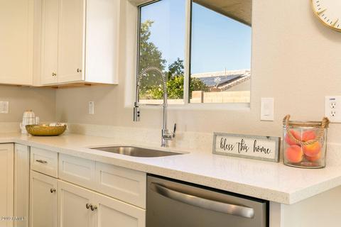 2618 E Campo Bello Dr, Phoenix, AZ 85032 photo 6
