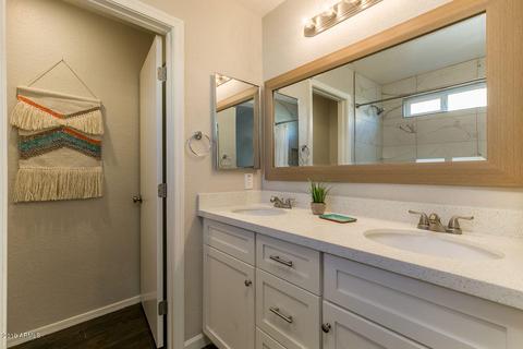 2618 E Campo Bello Dr, Phoenix, AZ 85032 photo 10