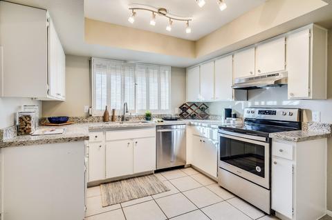 5519 S Mitchell Dr, Tempe, AZ 85283 photo 8