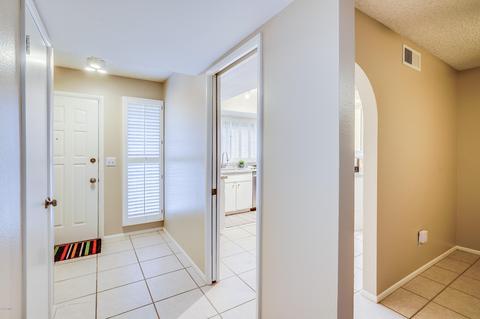 5519 S Mitchell Dr, Tempe, AZ 85283 photo 7