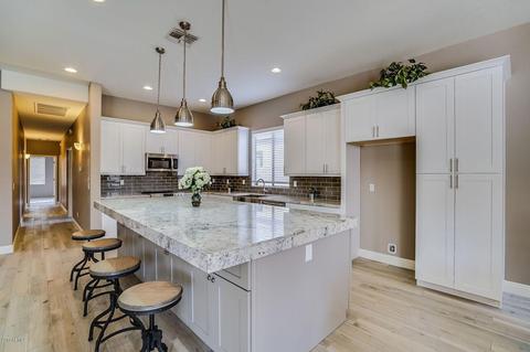 4259 E Seasons Cir, Gilbert, AZ 85297 photo 3