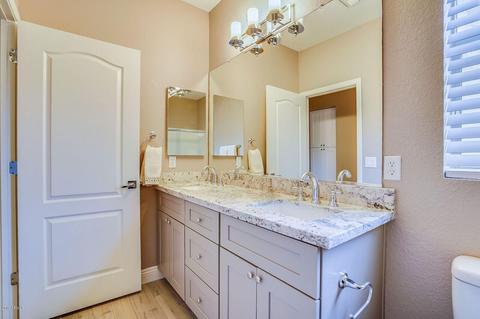 4259 E Seasons Cir, Gilbert, AZ 85297 photo 16