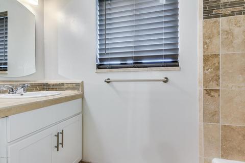 6530 N 12th St #4, Phoenix, AZ 85014 photo 8