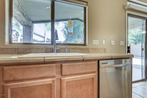 1084 E Cathy Dr, Gilbert, AZ 85296 photo 14