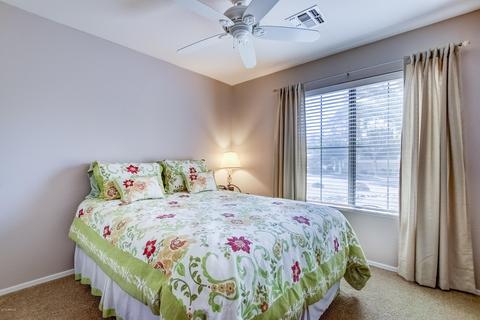 1084 E Cathy Dr, Gilbert, AZ 85296 photo 18