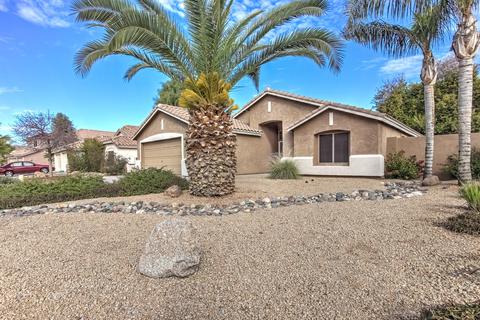 1084 E Cathy Dr, Gilbert, AZ 85296 photo 3