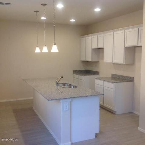 311 N 56th Pl, Mesa, AZ 85205 photo 2
