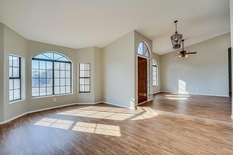 502 E Hearne Way, Gilbert, AZ 85234 photo 2
