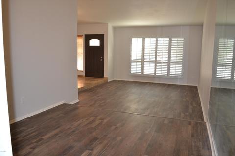 2316 E Cholla St, Phoenix, AZ 85028 photo 8