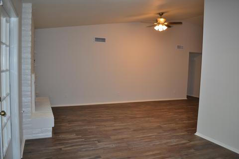 2316 E Cholla St, Phoenix, AZ 85028 photo 9