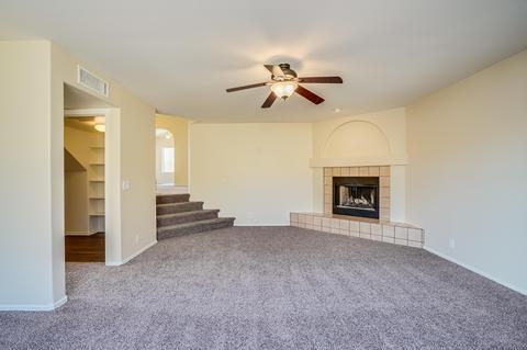 3670 E Cedarwood Ln, Phoenix, AZ 85048 photo 3